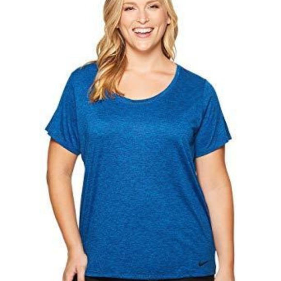 Nike Tops - Nike Women's Dry Top Short Sleeve T-Shirt Nike Tops - Nike Women's Dry Top Short Sleeve T-Shirt